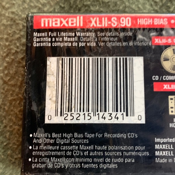 NIP Maxwell 90 minute High Bias XLII-S audio cassette. Black magnetite. - Picture 5 of 6